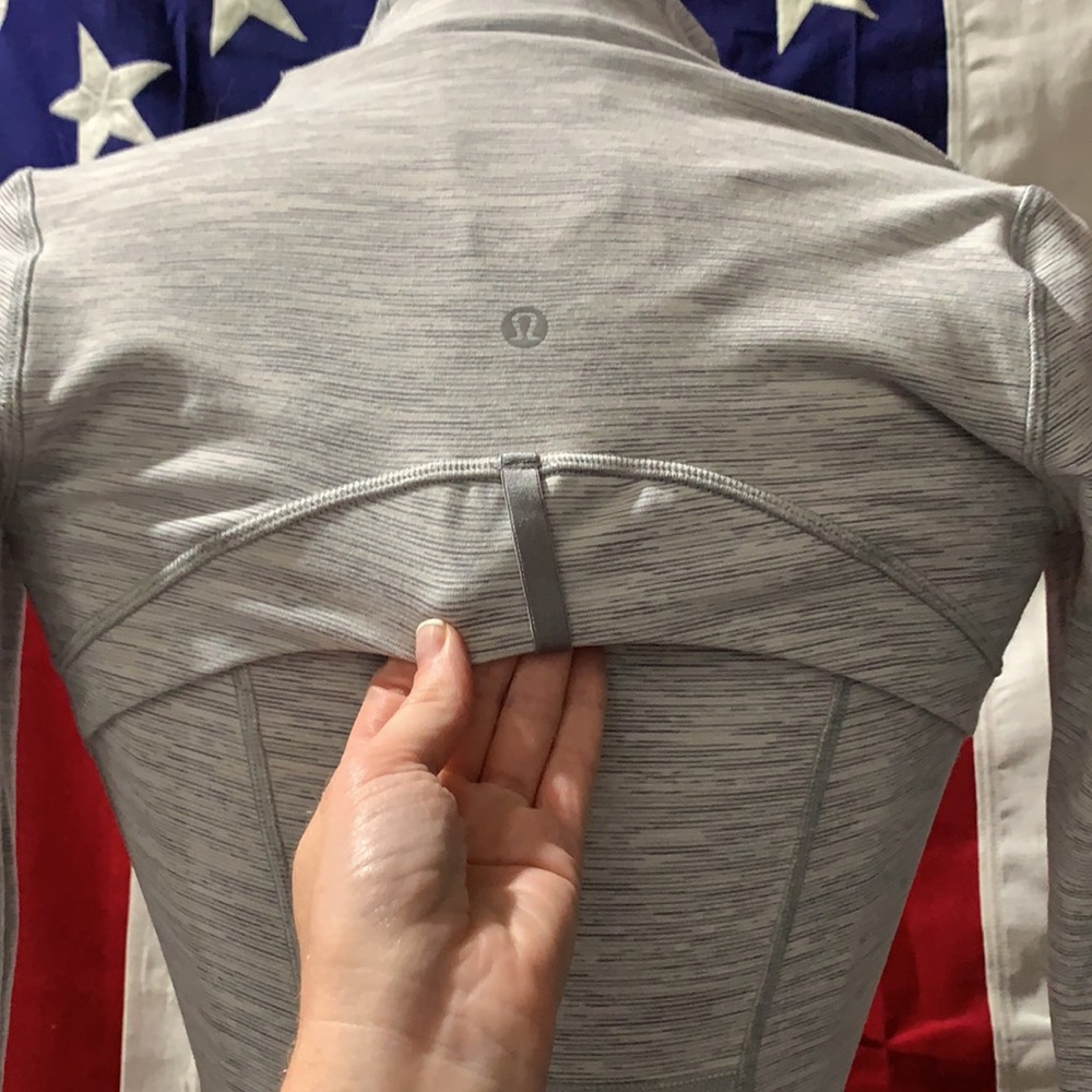 Lululemon Workout Jacket - image 8